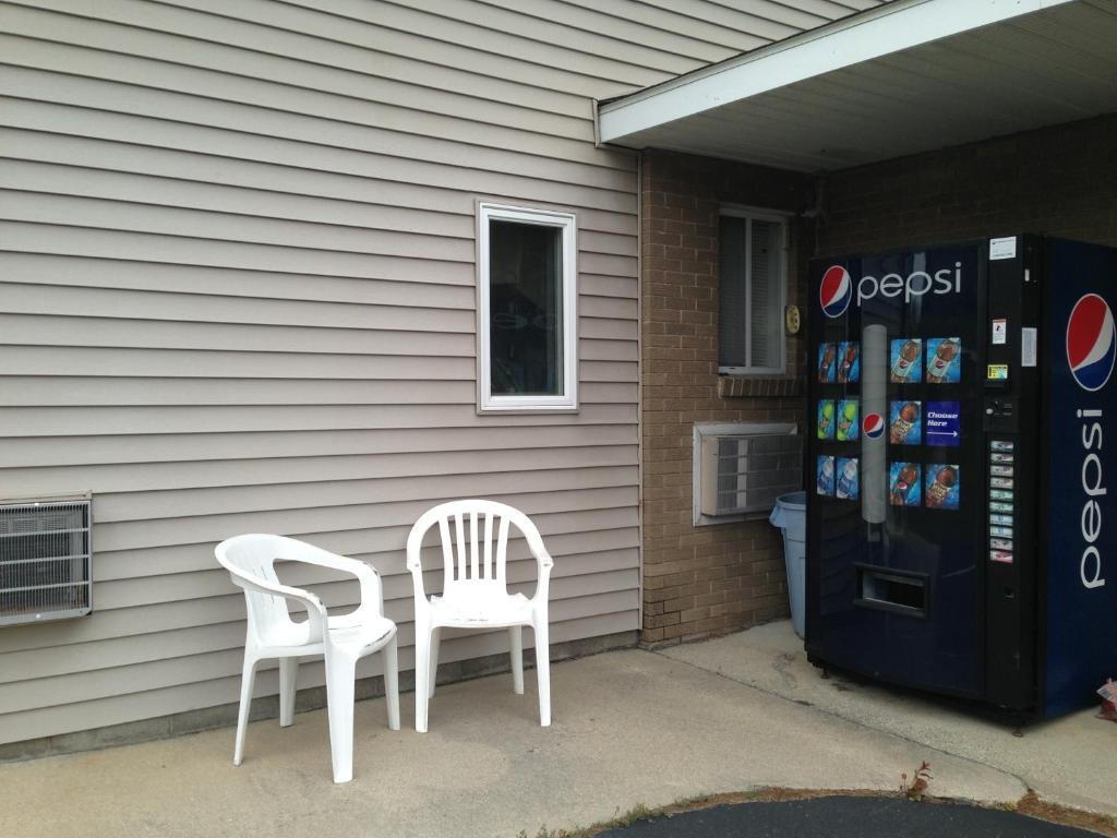 Capri Motel Mackinaw City Eksteriør billede
