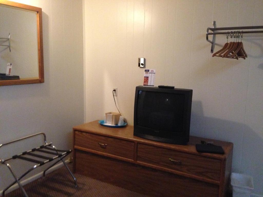 Capri Motel Mackinaw City Værelse billede
